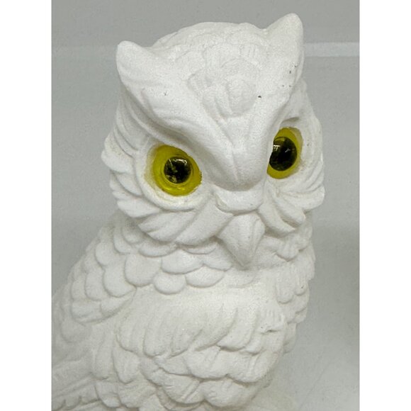 VTG Alabaster White Owl Figurines Yellow Eyes Set of 2 Italy Mid Century 3.5"x4" - Picture 9 of 10